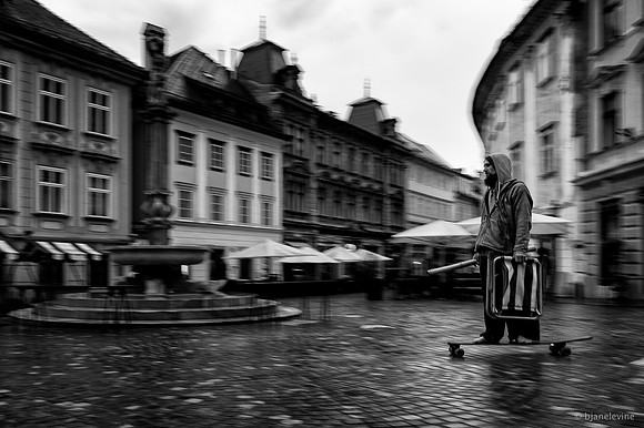 Traveling Vendor