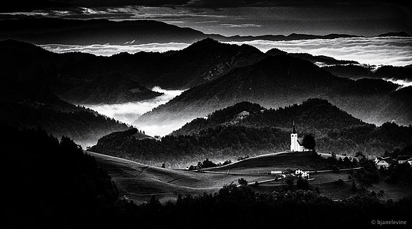 Early Morning Mist BW